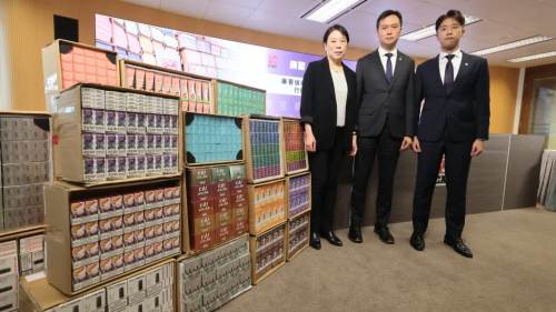 廉署「蒼鷺」行動│檢獲破紀錄、市值約2,000萬元的電子煙產品   尼古丁含量相當於1.6億隻傳統煙