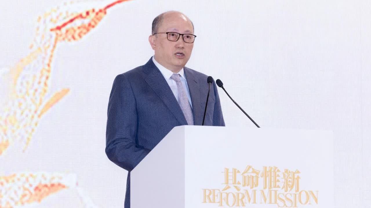 「其命惟新——廣東美術(shù)百年大展」在港舉辦 鄭雁雄出席開幕式並致辭