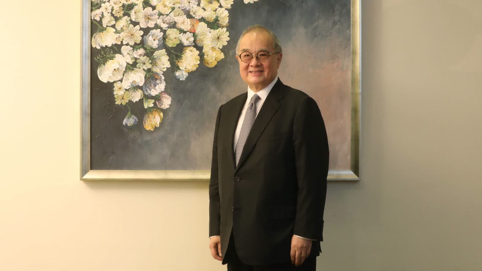 特區政府任命鄭慕智為香港海運港口發展局主席