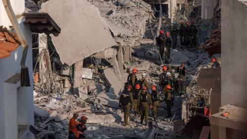 外媒：以色列襲擊伊朗一居民樓　致至少60人死亡