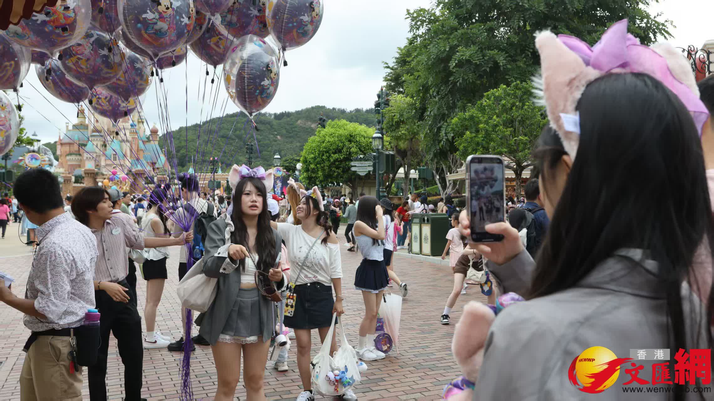 (香港文匯報記者黃艾力 攝) (香港文匯報記者黃艾力 攝)