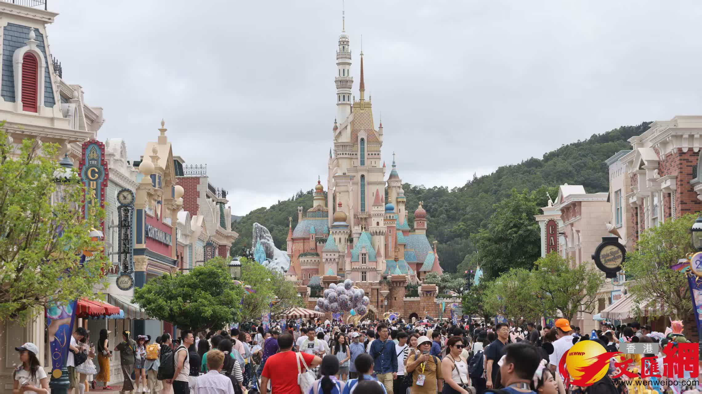(香港文匯報記者黃艾力 攝) (香港文匯報記者黃艾力 攝)