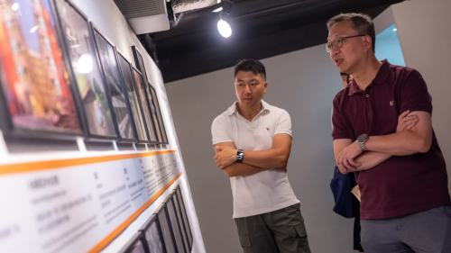 從徙置大廈到青年旅舍 林定國讚美荷樓見證香港精神：齊心克服困難的歷史證據