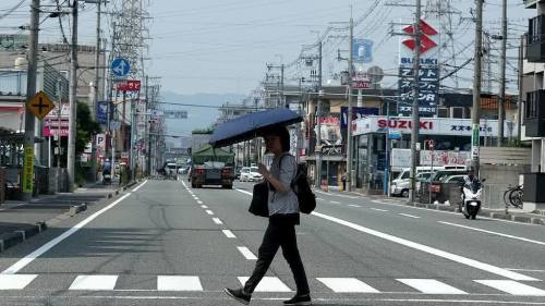 日本經歷120多年來最熱6月