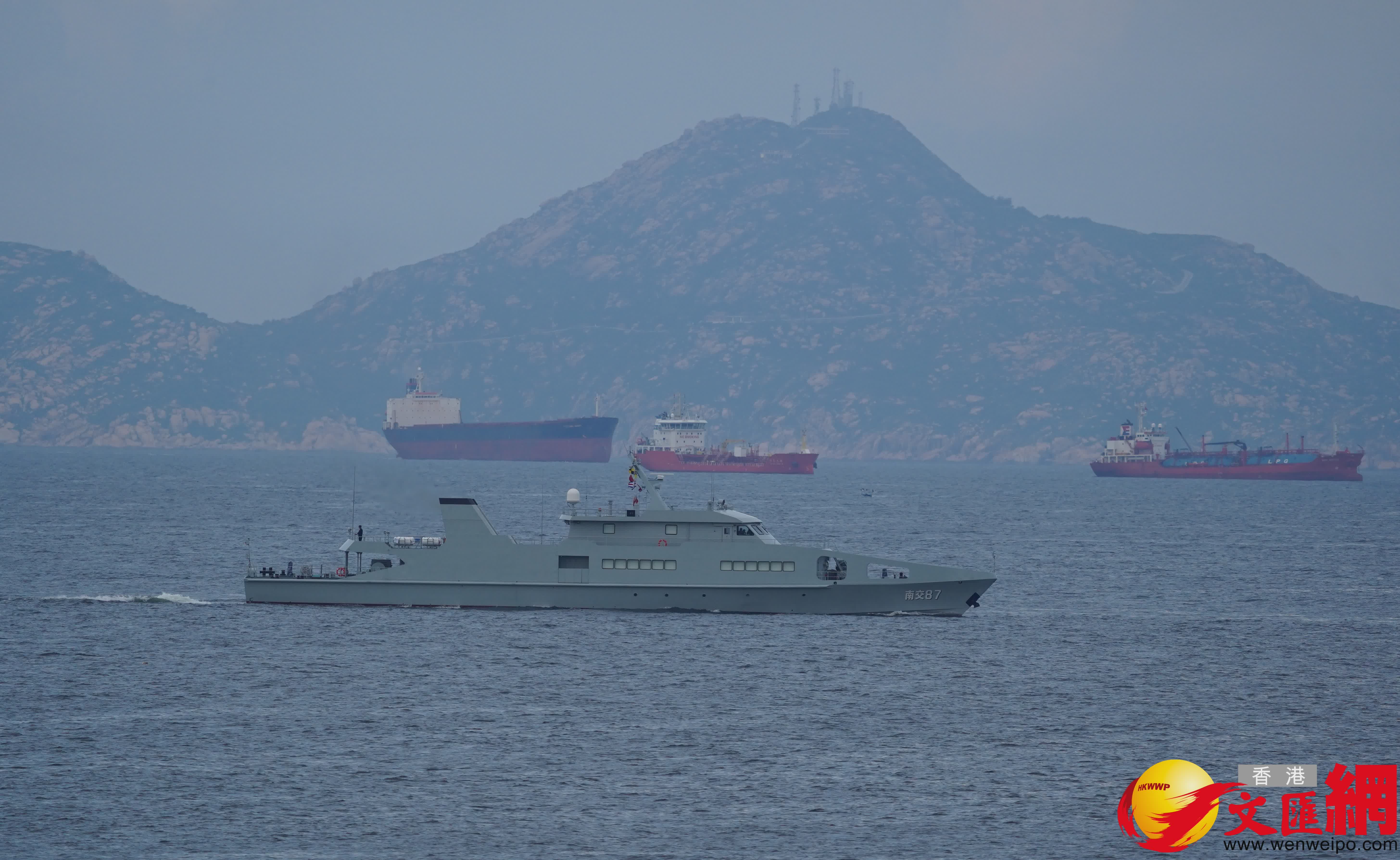 山東艦航母編隊訪港（香港文匯報記者曾興偉 攝）