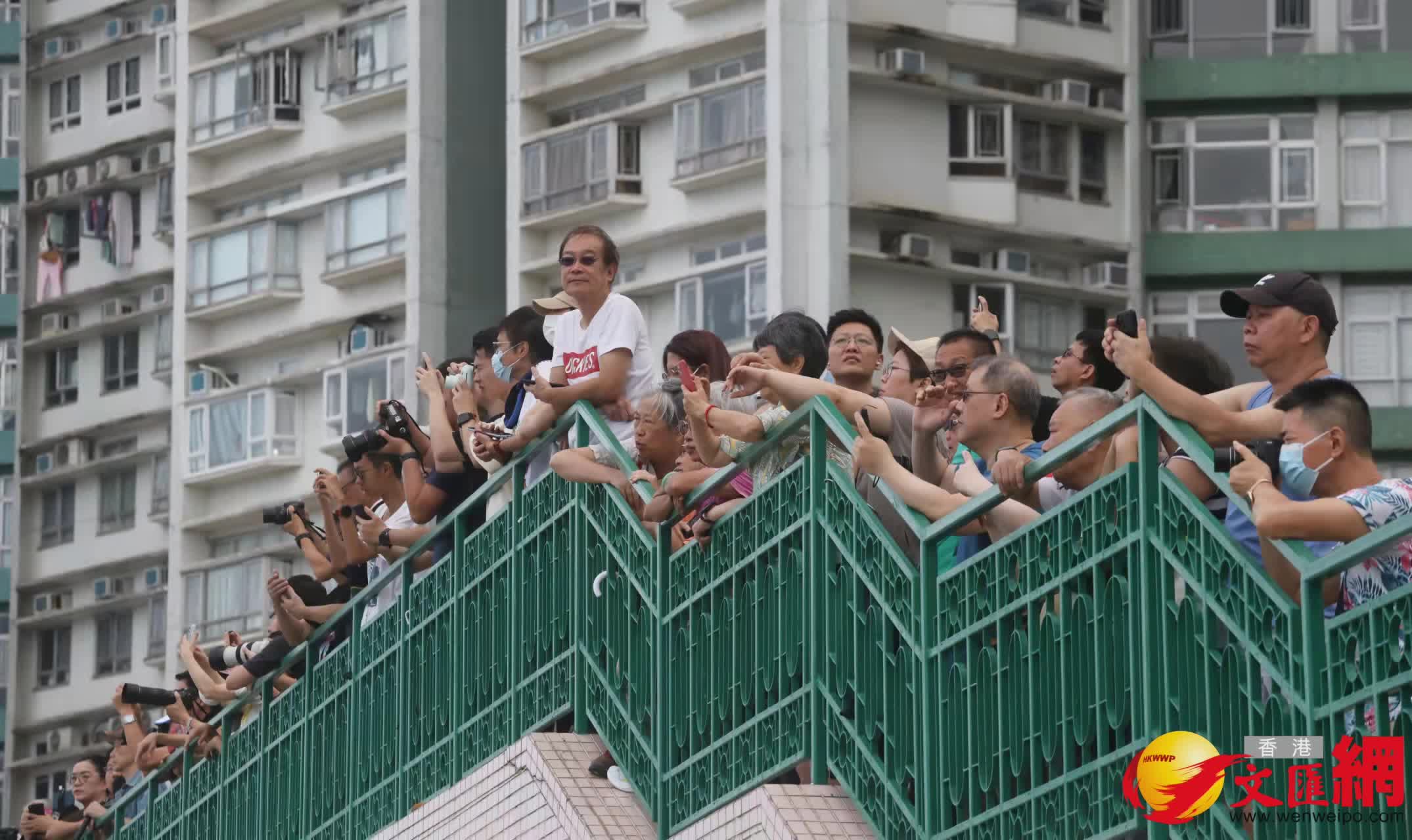 山東艦航母編隊訪港。（香港文匯報記者郭木又 攝）