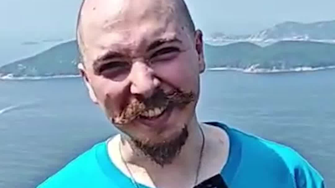 獨家｜外籍人士玉桂山歡送山東艦　稱讚解放軍為和平而戰