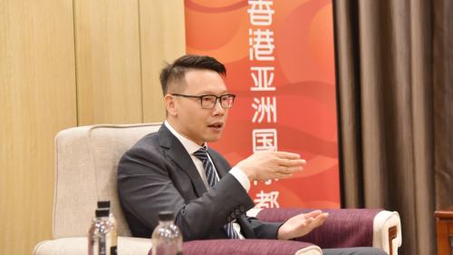 駐成都辦主任袁嘉諾：香港「一站式服務」助力陝企高質量「出海」