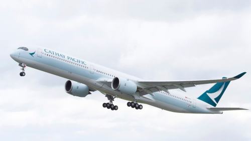 國泰航空與香港快運上月載客量合共約290萬人次　增長逾23%