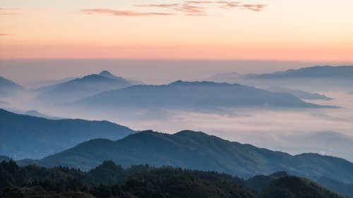 湖南雪峰山日出雲海美景