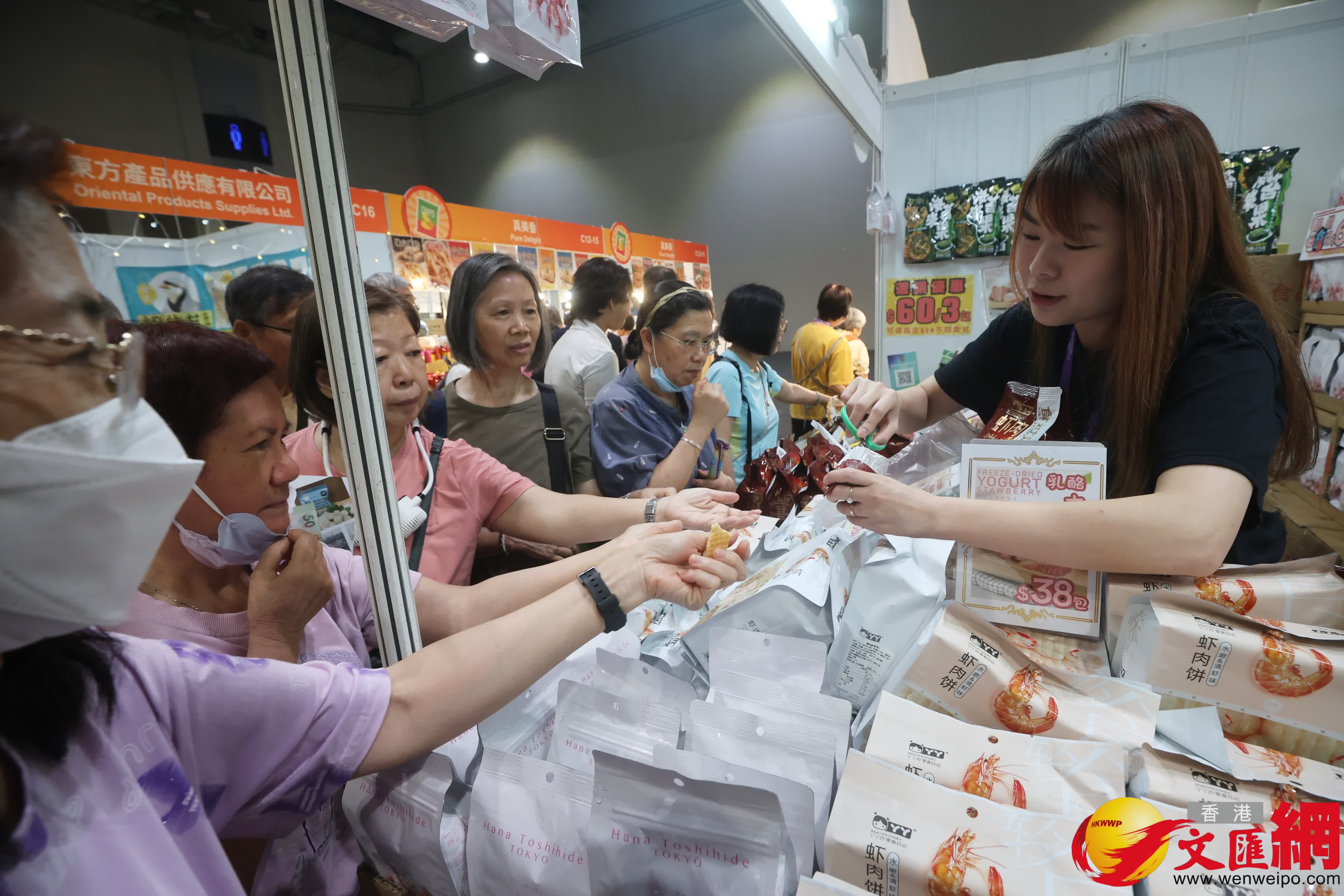圖為工展會購物節現場。(香港文匯報記者郭木又攝) 圖為工展會購物節現場。(香港文匯報記者郭木又攝)