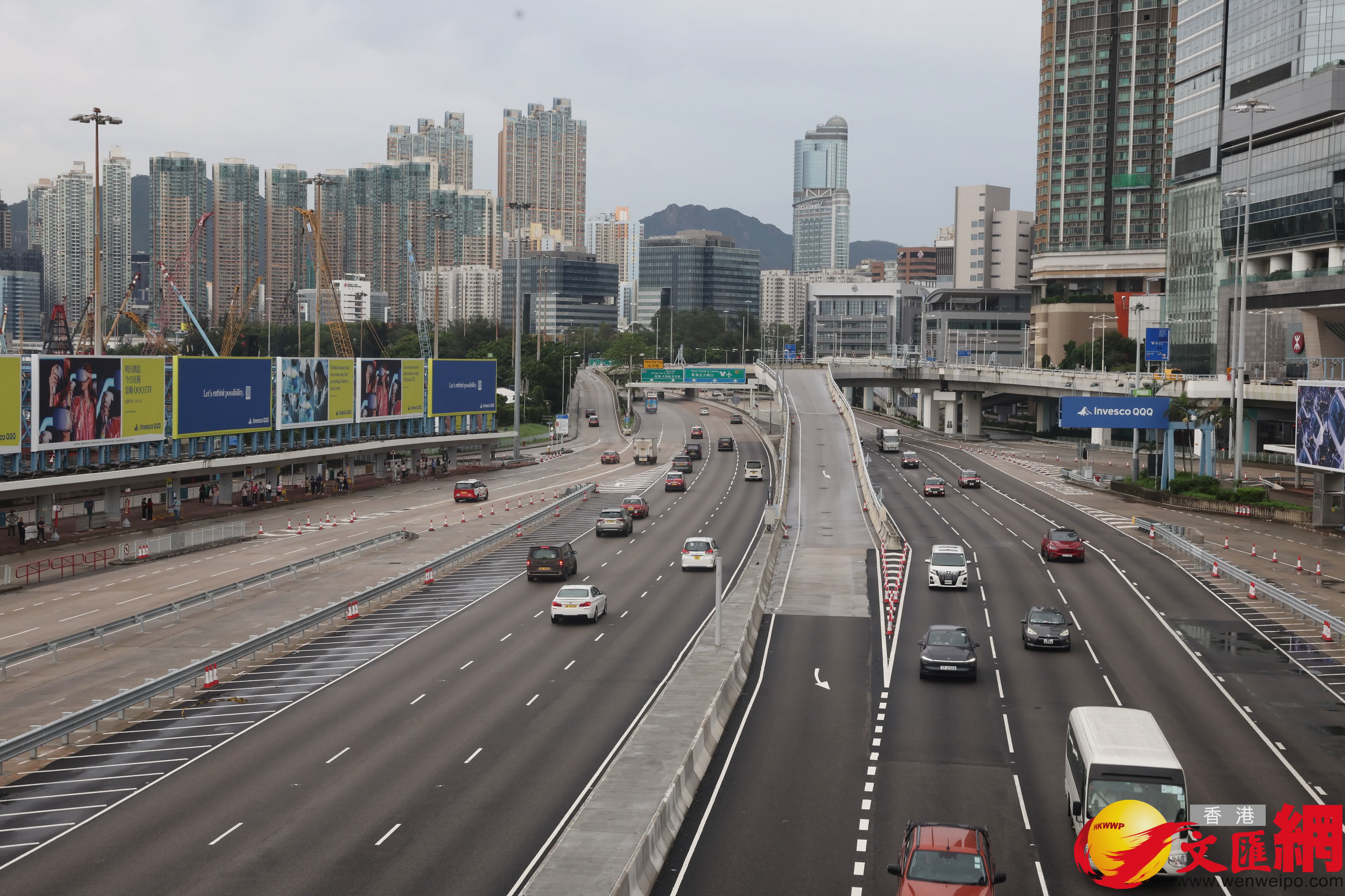 全港道路交通已全面恢復通暢。(香港文匯報記者郭木又攝) 全港道路交通已全面恢復通暢。(香港文匯報記者郭木又攝)