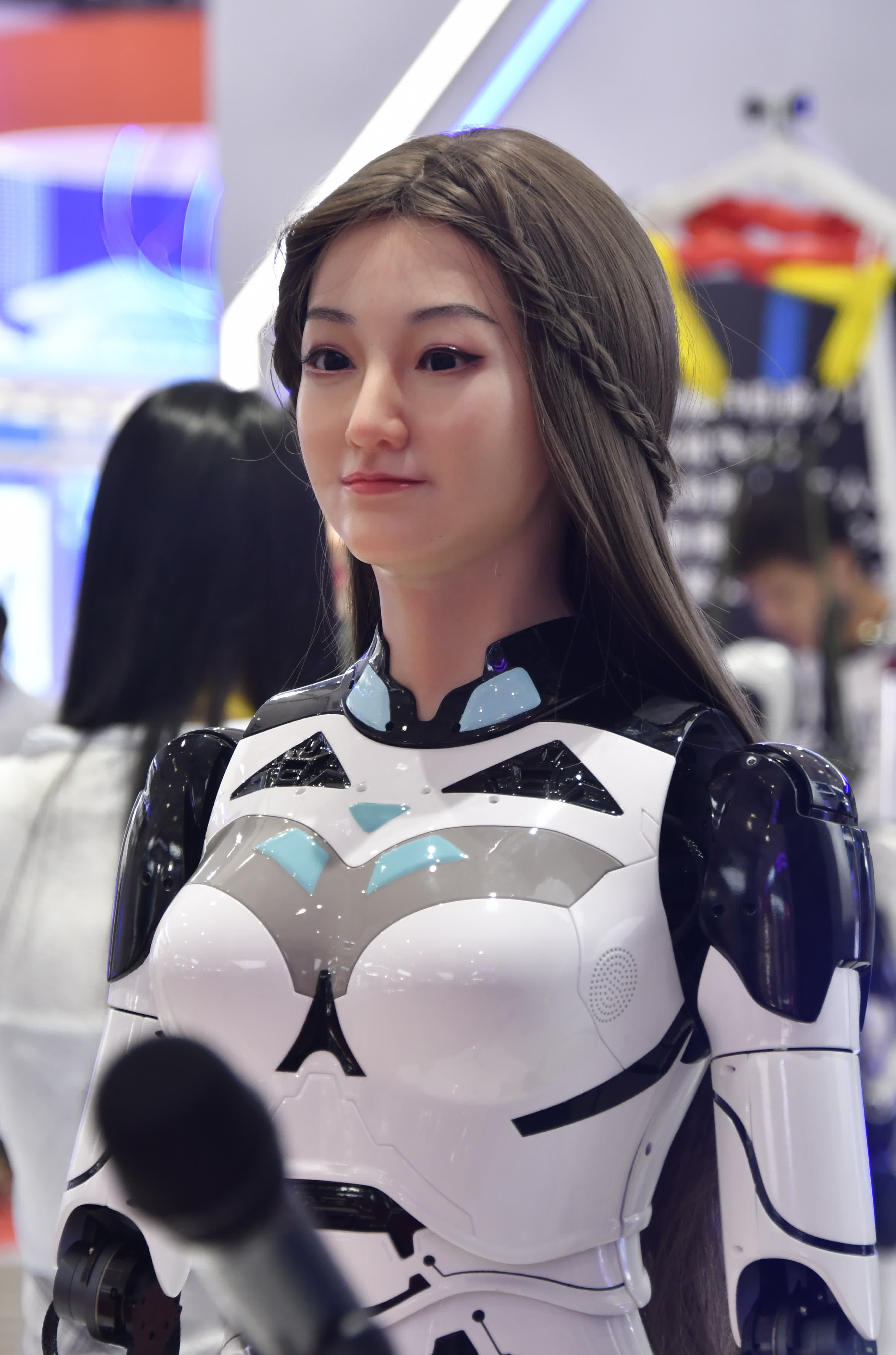 8月8日,2025世界機器人大會展館內展出的機器人。(新華社) 8月8日,2025世界機器人大會展館內展出的機器人。(新華社)