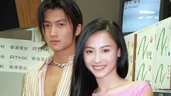 王晶曝謝霆鋒張柏芝離婚真相　因女方背後做了一件事