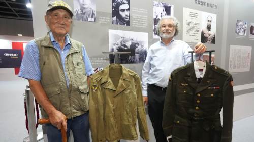 抗戰勝利80周年展覽現動人一幕：軍服見證中美戰時合作