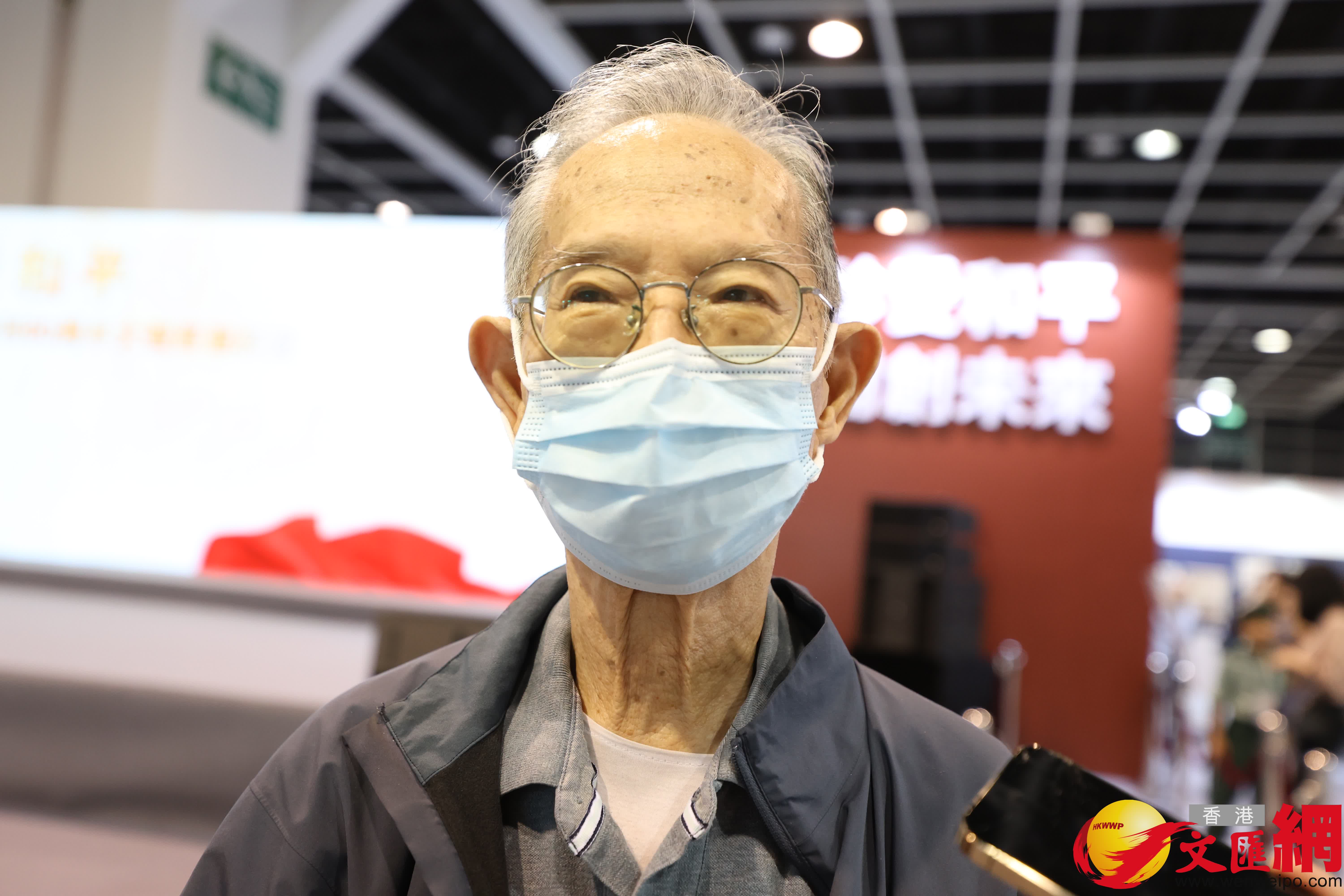 88歲關先生(文匯報記者 萬霜靈 攝) 88歲關先生(文匯報記者 萬霜靈 攝)