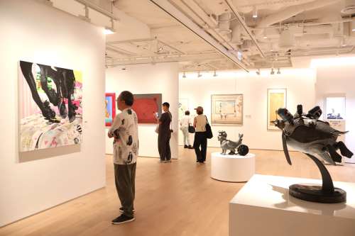 （有片）邦瀚斯「非人生活」展 透過非人形象叩問內(nèi)心