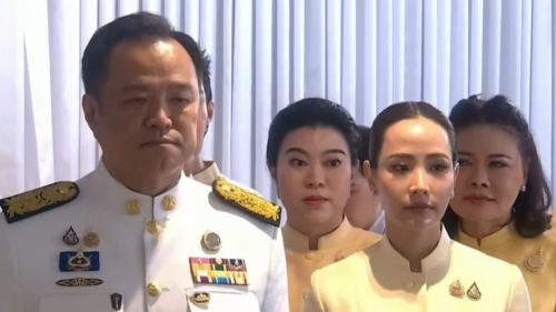 泰國國王批準阿努廷·參威拉軍出任總理