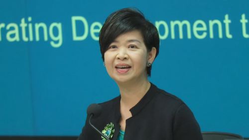 天恩邨收遷出令母子墮樓│何永賢：已盡量給予協助 情理兼備中取得平衡
