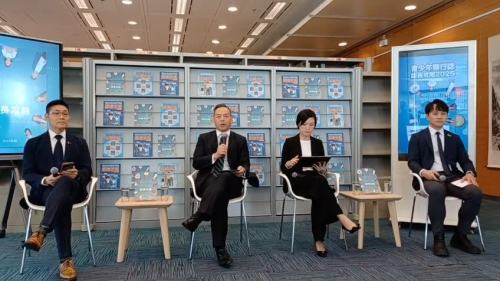 (有片)上半年青少年被捕人數按年下跌14% 新一冊《師長攻略》加入「依托咪酯」主題