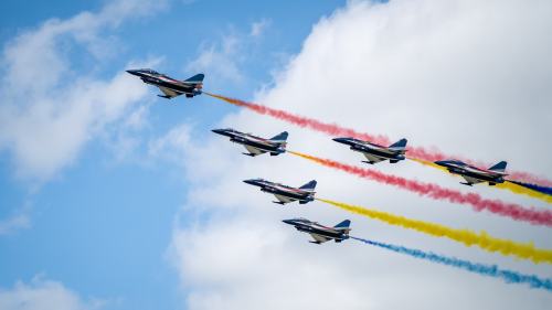 2025年空軍航空開放活動和長春航空展舉行預演