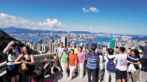 上月錄515萬旅客量創疫後新高　旅遊界料十一黃金周內地客年增10%