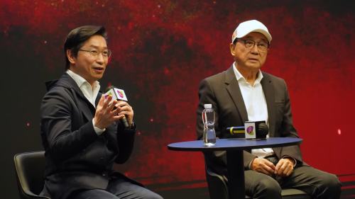 外公拔喉陷兩難 母親一舉動啟發許冠文