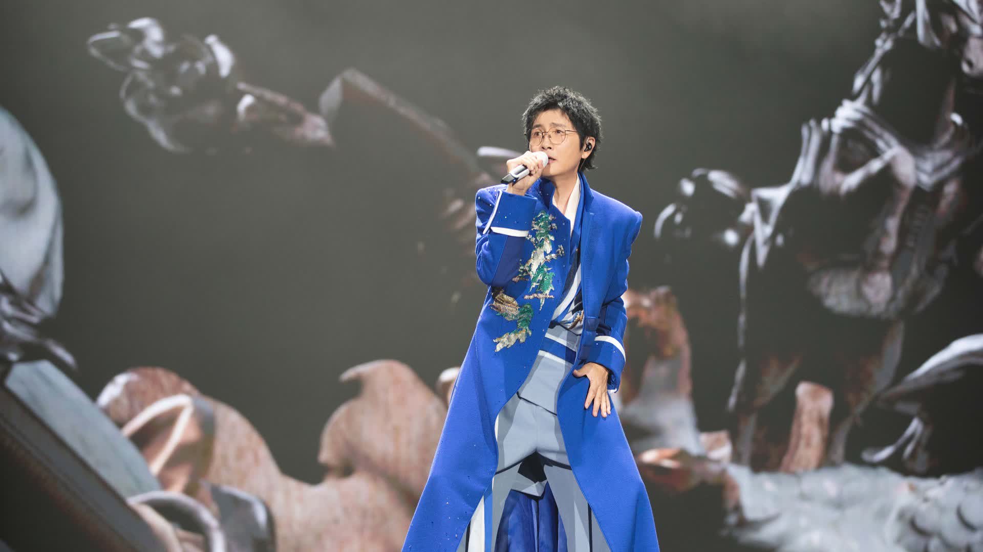 孫楠鄭州演唱會被讚「全程高能」 萬人合唱《紅旗飄飄》 - 娛樂 - 香港文匯網