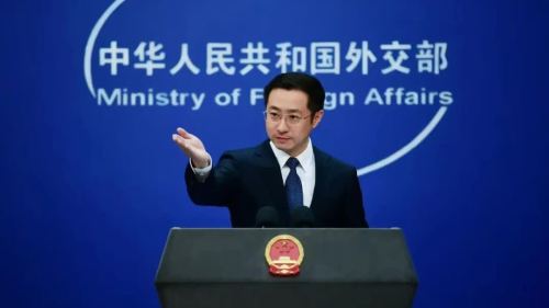 外交部：美方對中國航空公司運營施加限制　不利於兩國人員往來