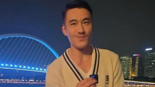 (有片)十五運會主題燈光「閃現」廣州塔  胡兵尚雯婕任嘉賓 (有片)十五運會主題燈光「閃現」廣州塔  胡兵尚雯婕任嘉賓