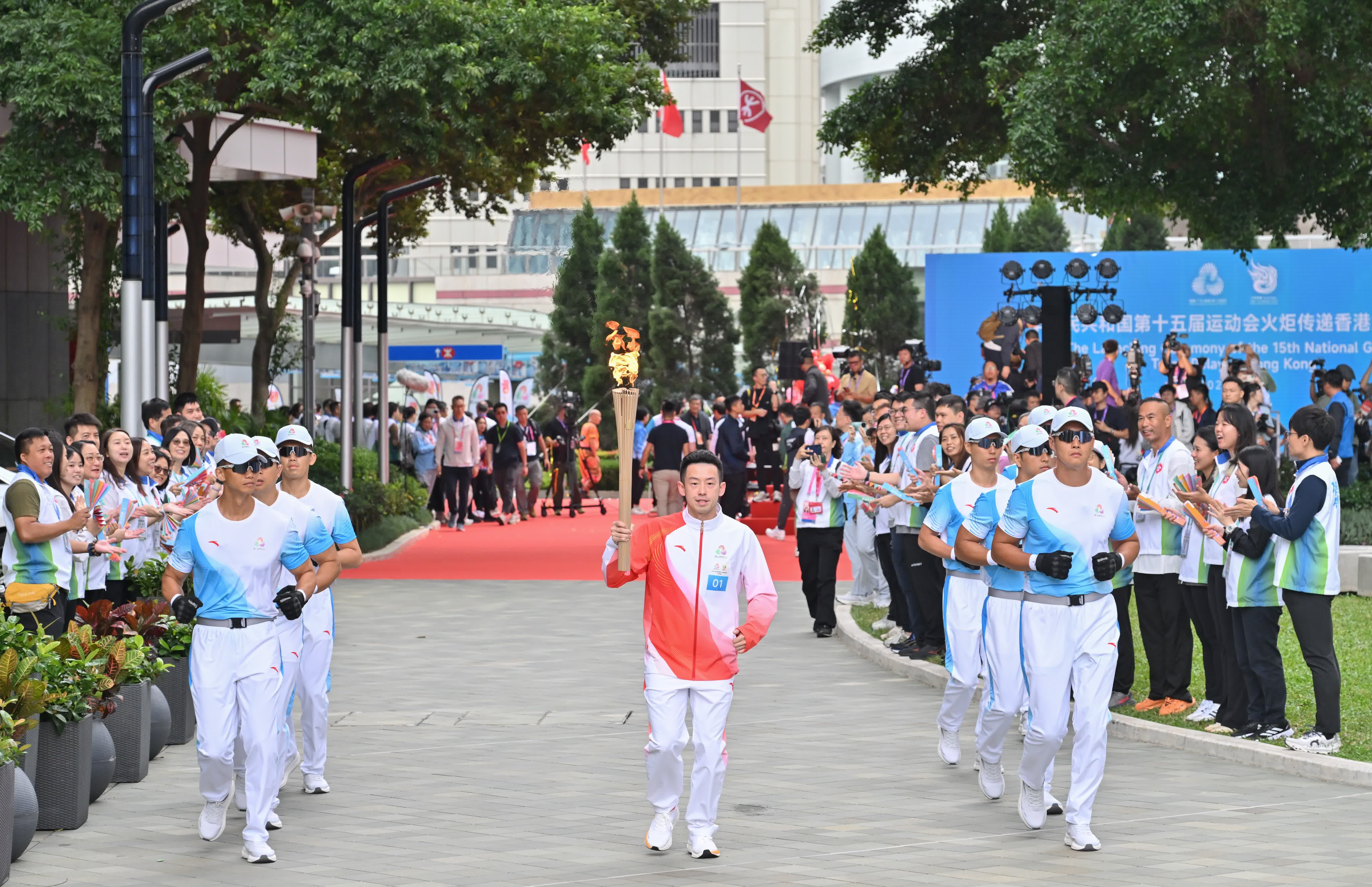 火炬手1：黃鎮廷