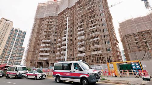 安達臣曾「冧天秤」地盤再出事　拆棚工跣腳墮斃