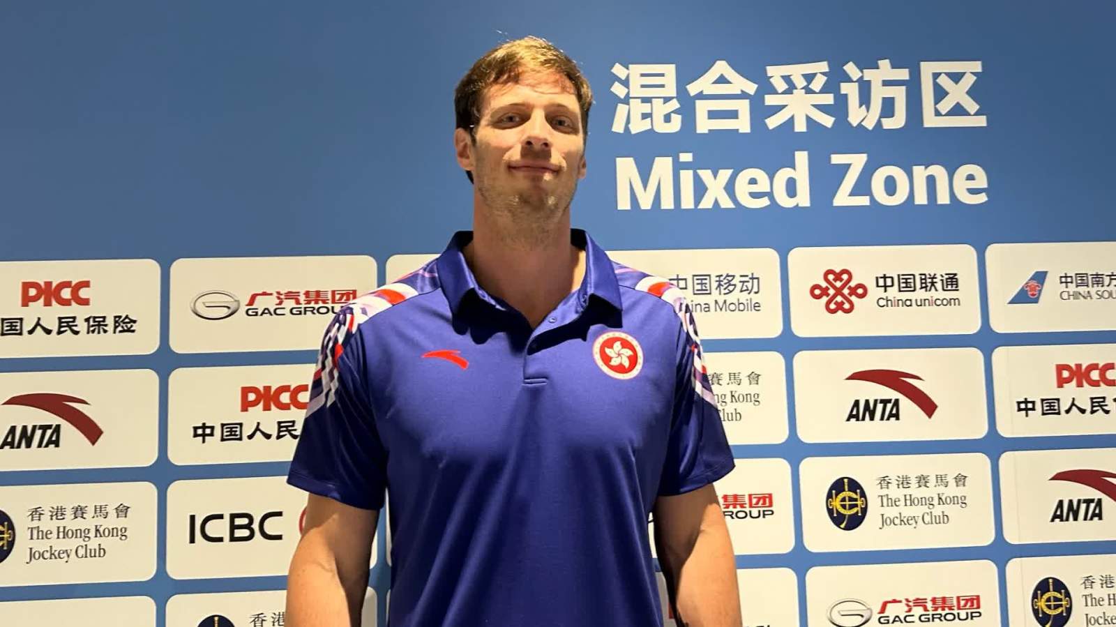 十五運｜手球港隊瑞典藉助教一口地道廣東話引熱議　稱連賽四天很誇張