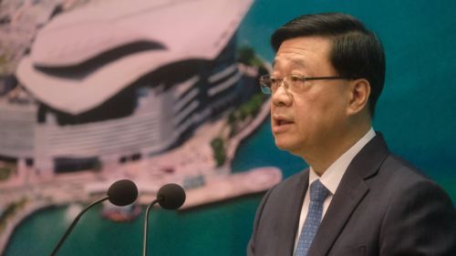 進(jìn)博會(huì) | 李家超：繼續(xù)強(qiáng)化香港超級(jí)聯(lián)繫人角色　成內(nèi)地企業(yè)出海最佳拍檔