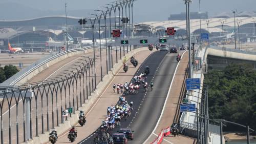 十五運會男子公路單車賽今港珠澳大橋決賽角逐