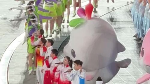 十五運(yùn)｜你能想到的都在這！眾星合唱《氣勢(shì)如虹》