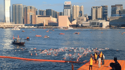 （有片+多圖）維港冬泳來了！十五運兩金得主何詩蓓也參加