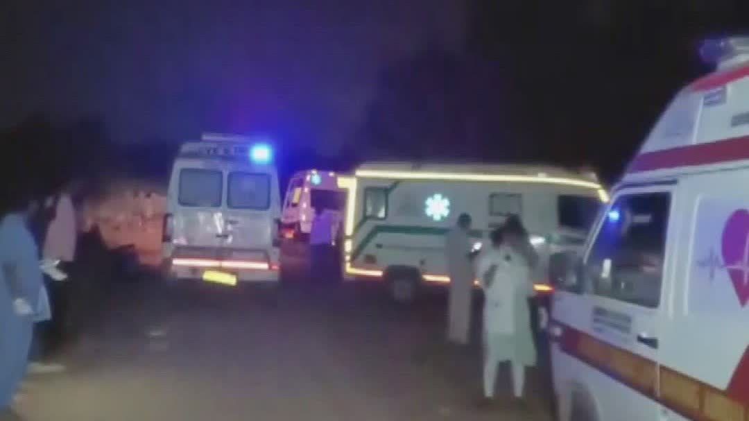 印度一夜店發(fā)生火災(zāi)　造成至少23人死亡