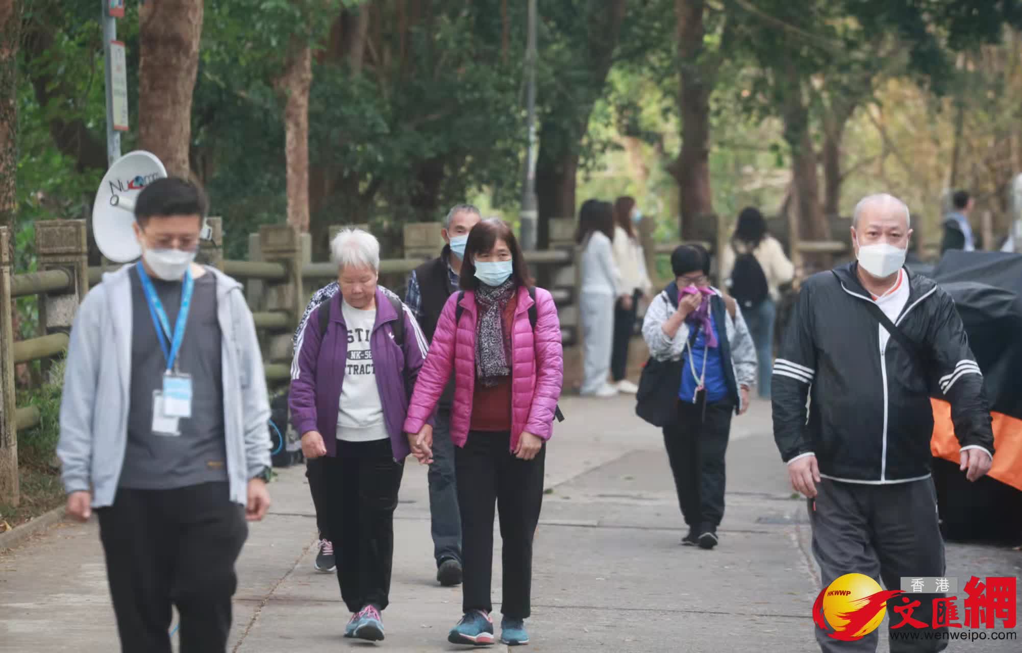 香港教師會李興貴中學投票站情況（香港文匯報記者郭木又攝）