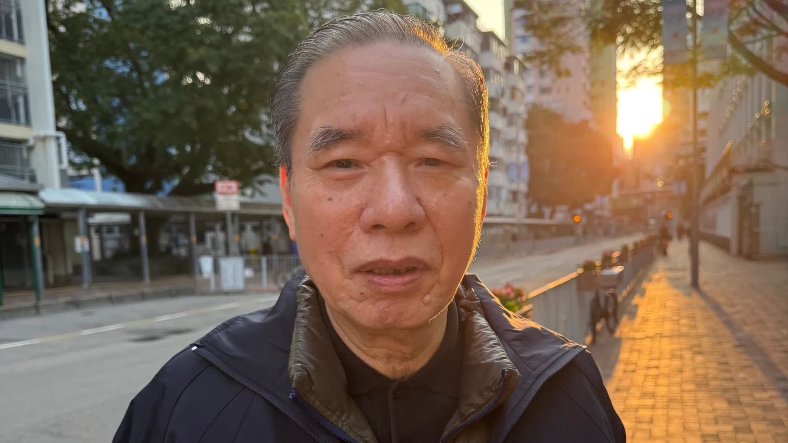 立法會選舉｜ 八旬保安上班前趕往票站投票　以盡公民責任