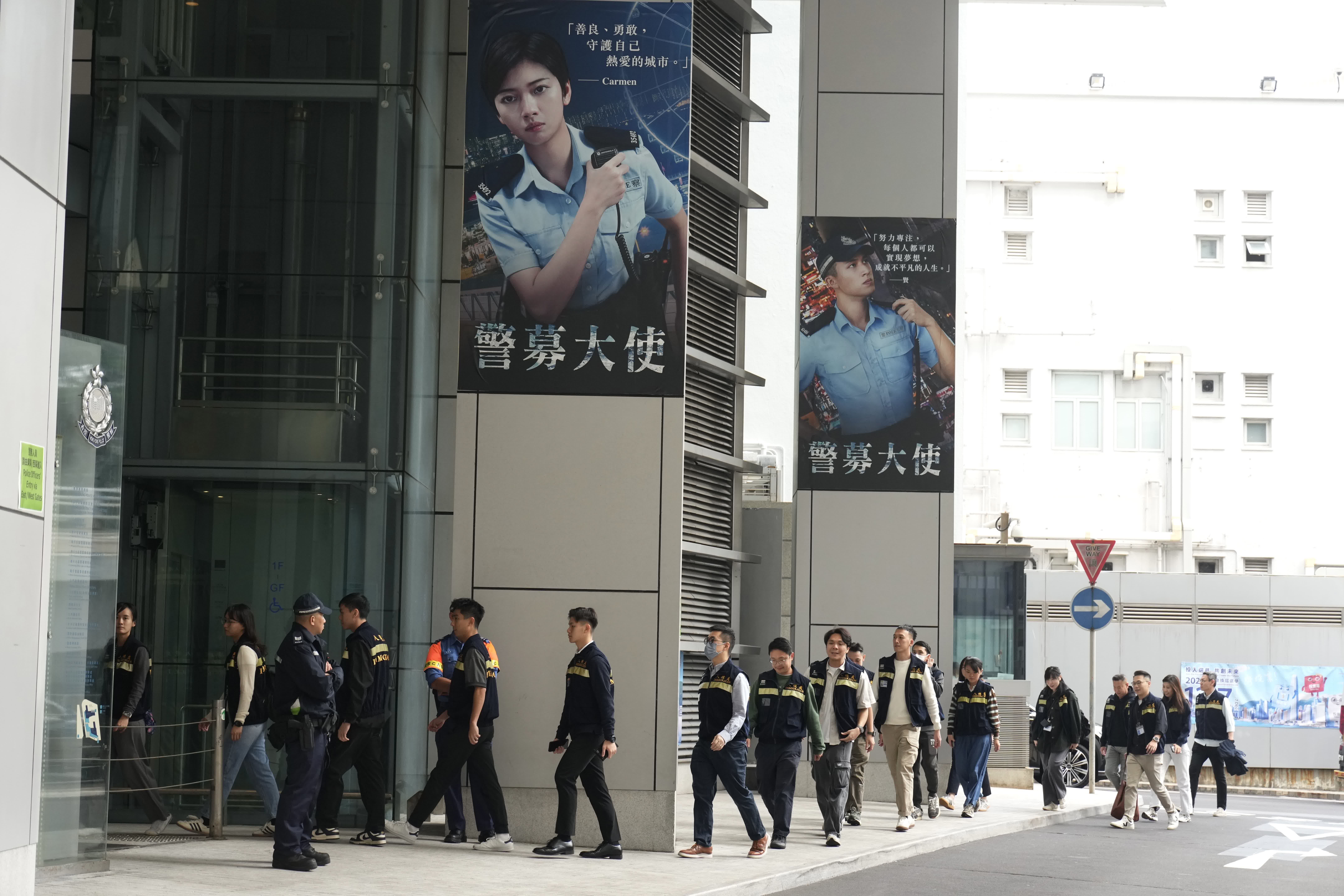 第八屆立法會換屆選舉今日（7日）舉行，公務員專屬票站運作順暢。（大公報記者馬丁攝）