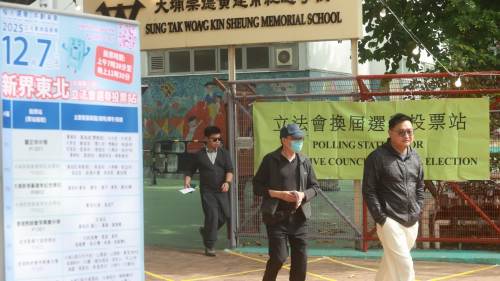 立法會選舉｜截止下午三點半地方選區累計逾80.8萬人投票