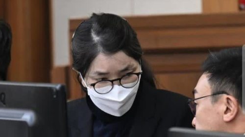 金建希同案犯改口：金建希很可能知曉股價操縱