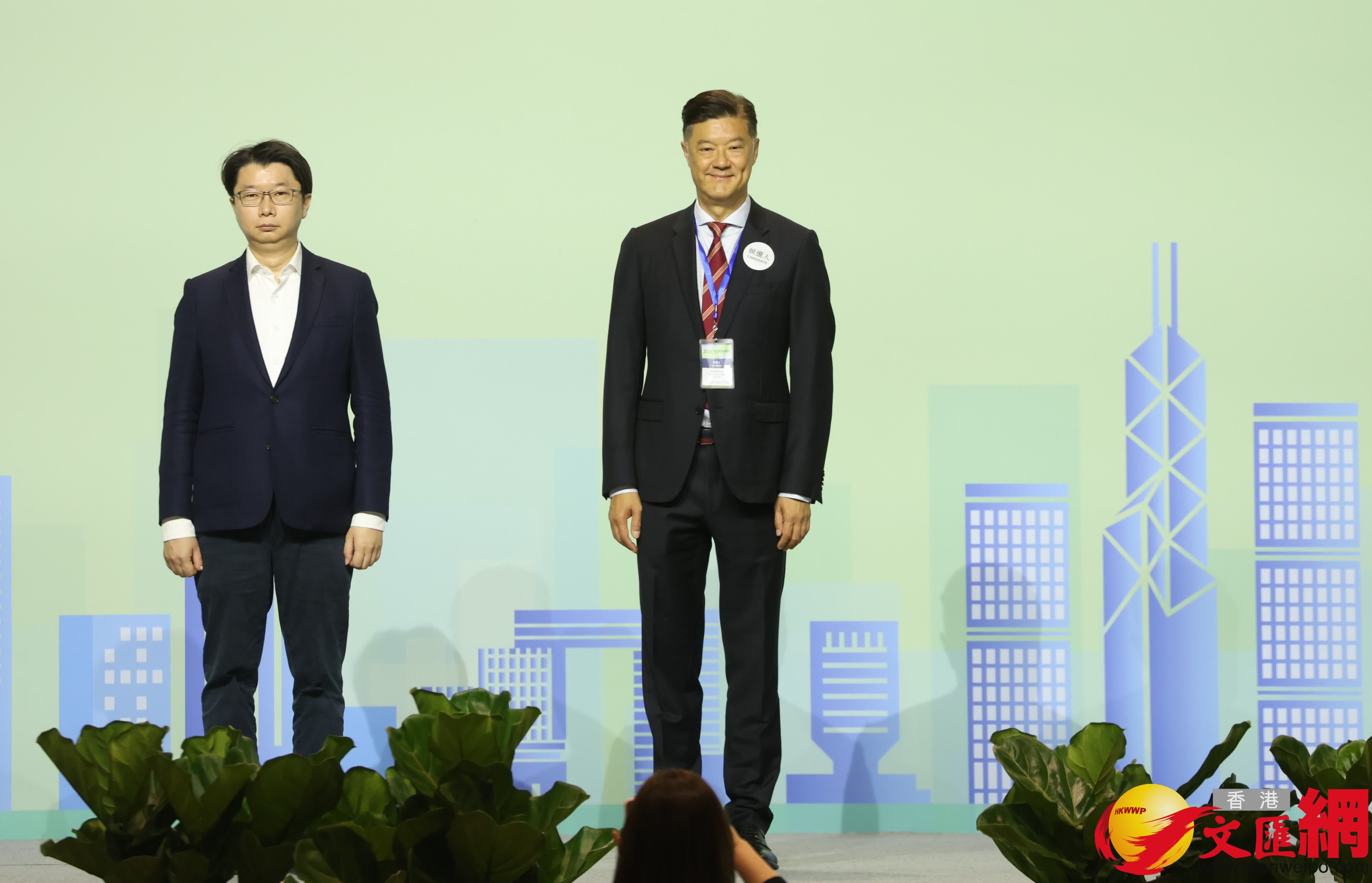 功能界別商界（第二），姚祖輝（右）當選。（香港文匯報記者曾興偉攝）
