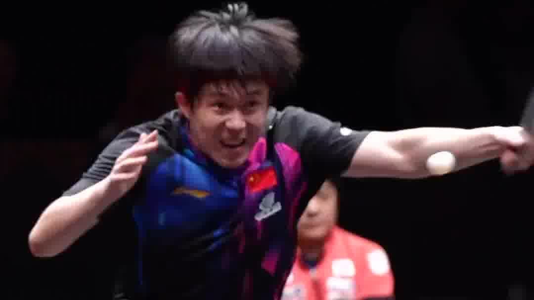 （有片）WTT香港總決賽｜王楚欽逆轉取勝　一起回顧精彩時刻！