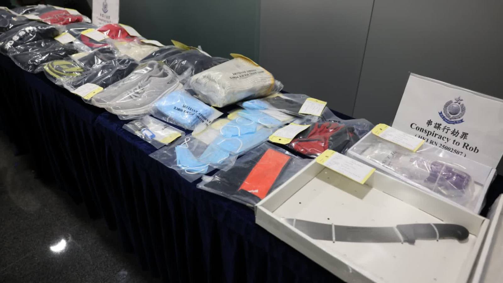 上環搶劫案｜犯案過程30秒內完成 搶劫團伙經精心策劃及有兇暴性