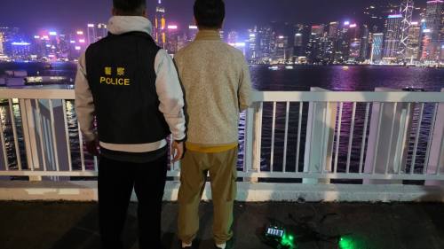 除夕夜尖沙咀放飛無人機 內地漢違限飛令被捕