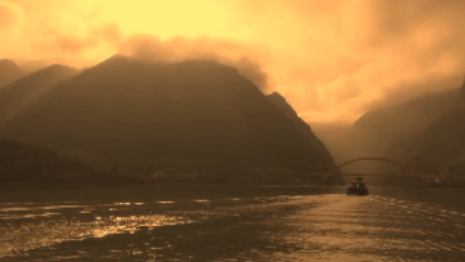 （有片）巫峽絕美夕照　「黃金水道」入畫來