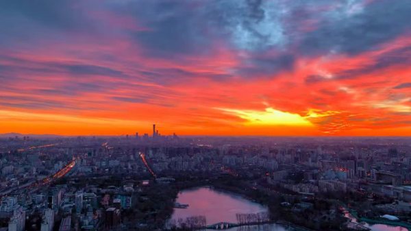 邂逅冬日朝霞　開啟元氣滿滿的一天