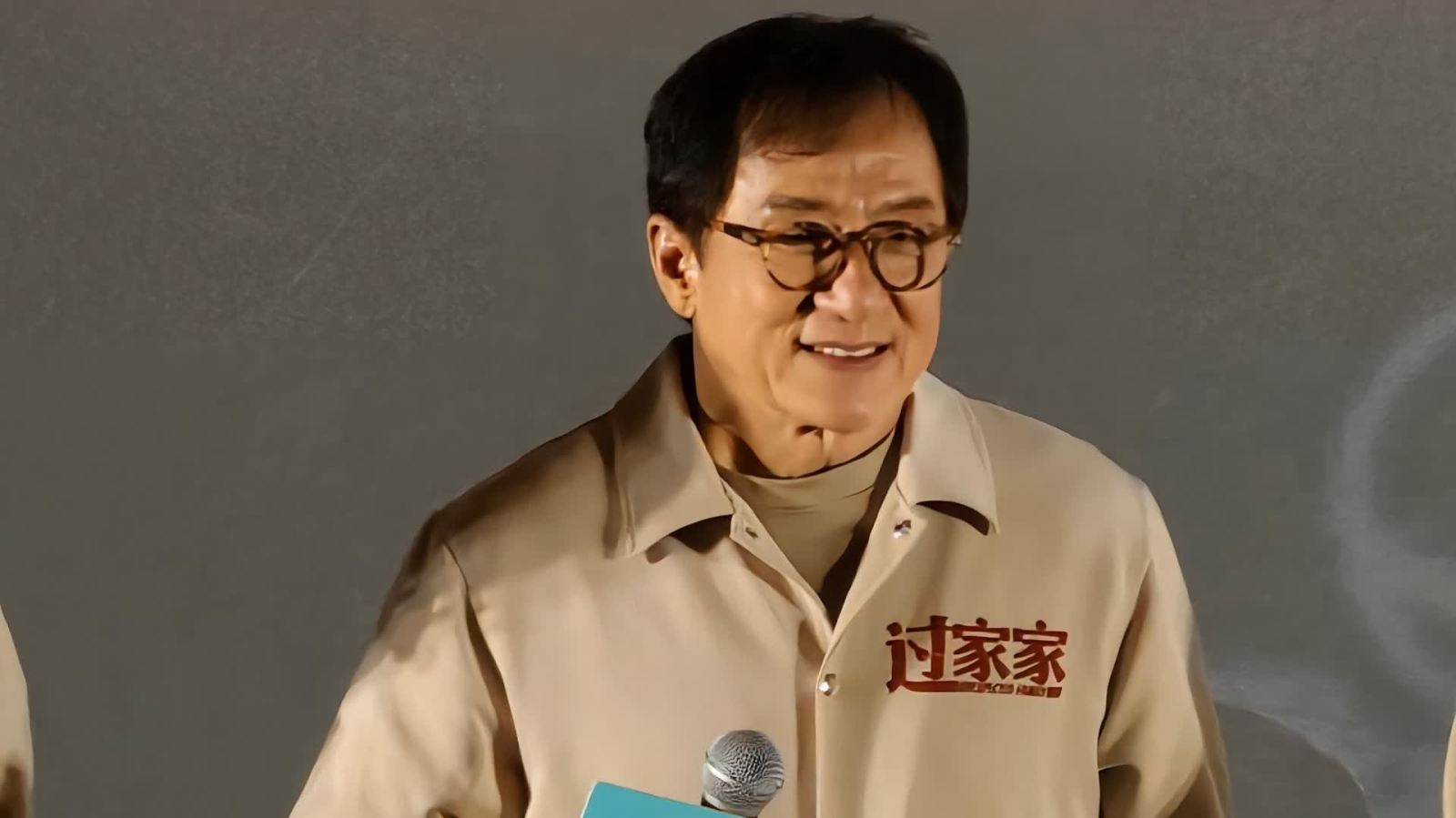 成龍在人民日報撰文　呼籲大家關注這種疾病